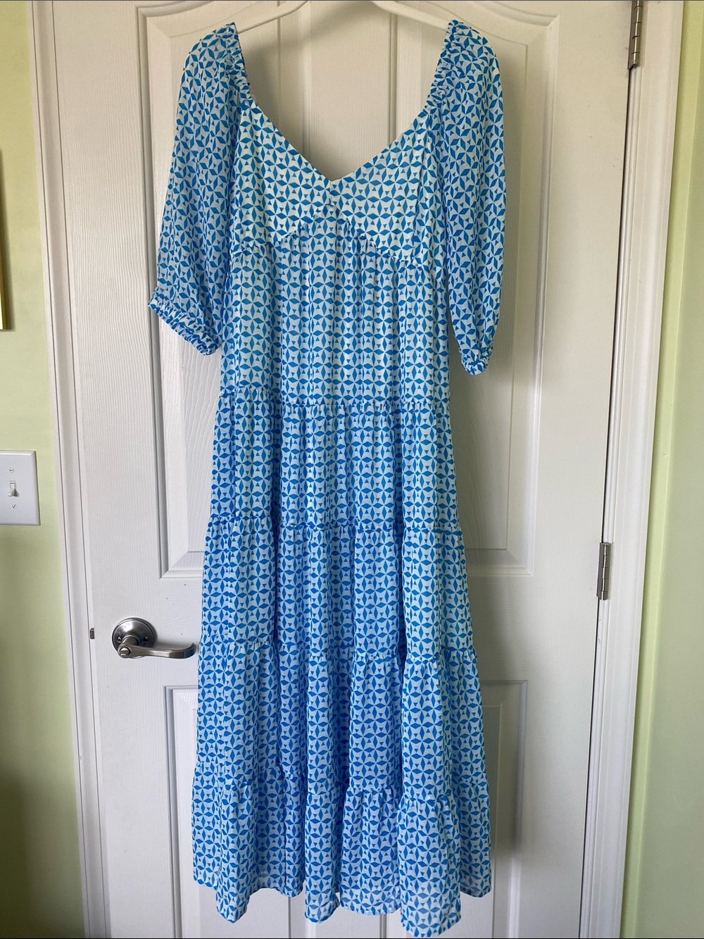 NWT MELLODAY tiered MIDI dress